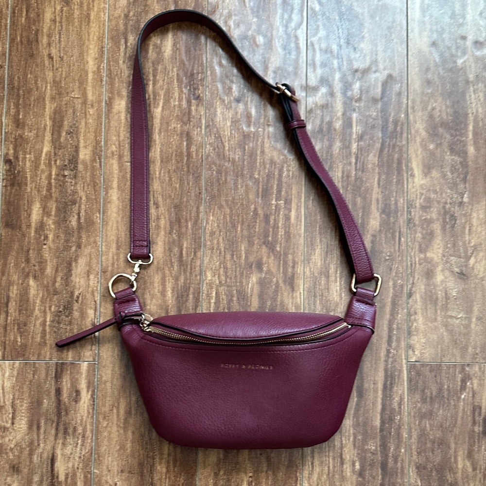 Poppy & Peonies Berry Sidekick Crossbody Bag - vegan leather